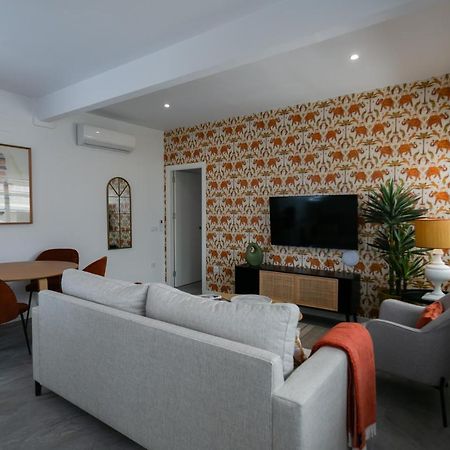 Lujoso Apartamento Con Piscina Compartida 1 セビリア エクステリア 写真