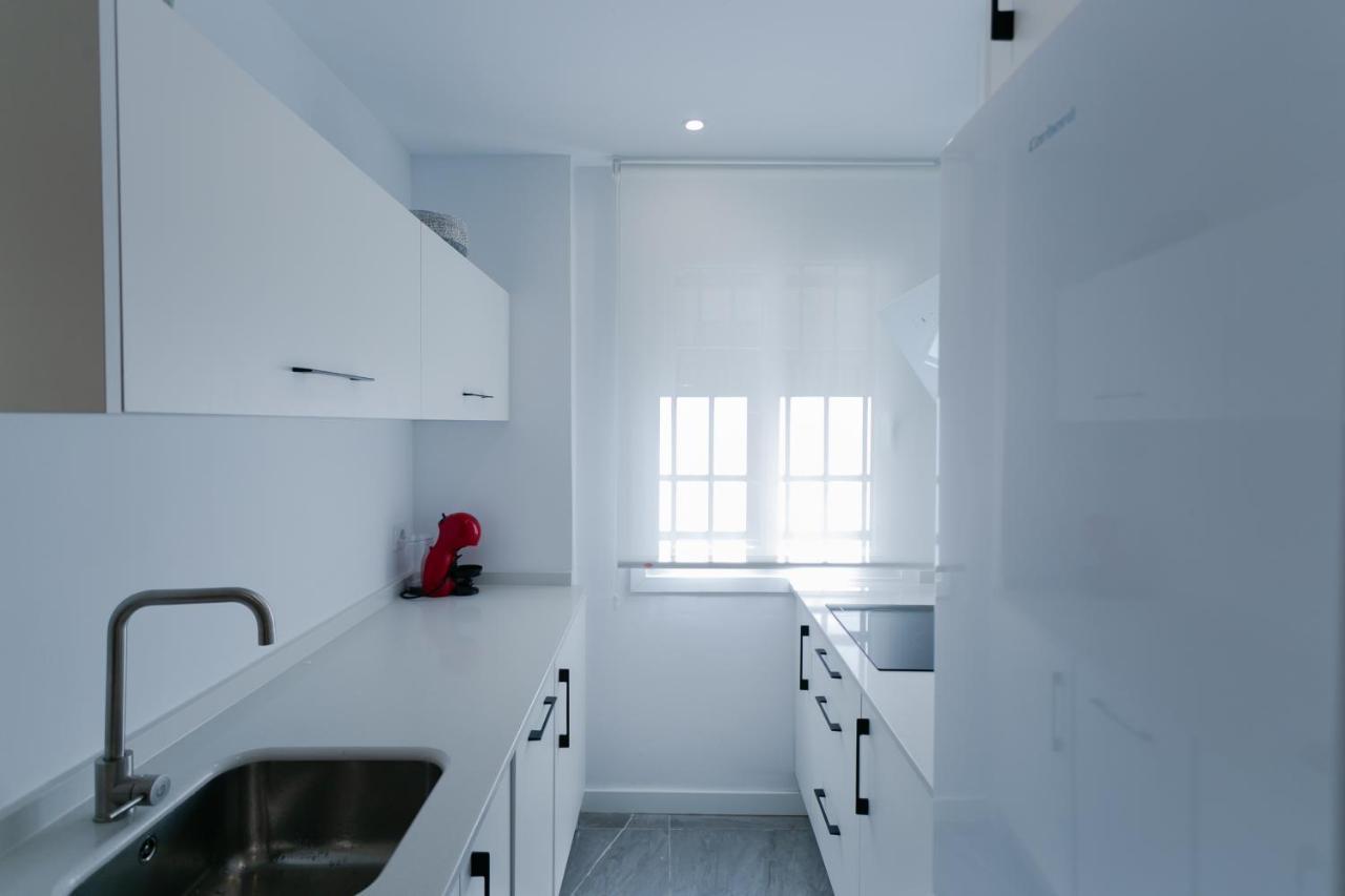 Lujoso Apartamento Con Piscina Compartida 1 セビリア エクステリア 写真